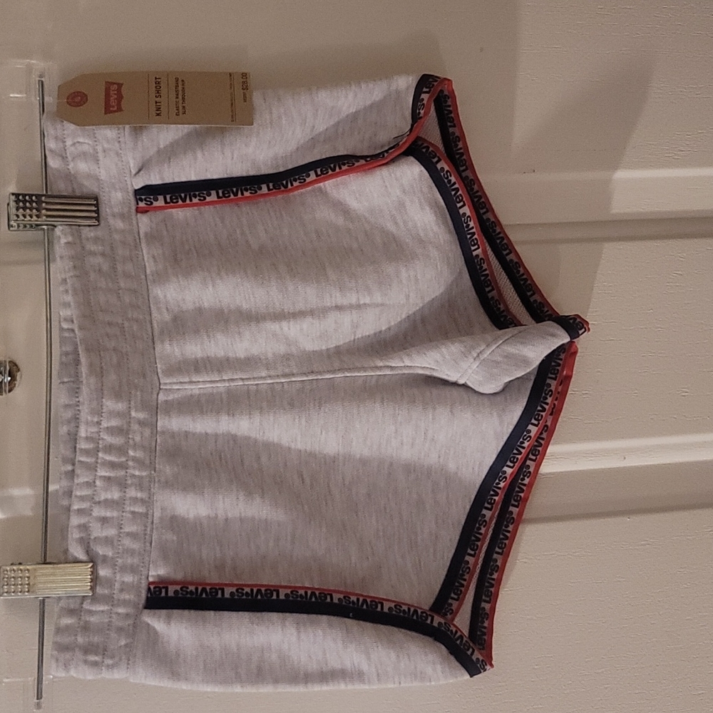 LEVI'S GIRLS KNIT SHORTS: GRAY WITH LOGO TRIM: NWT: SZ M (10/12)